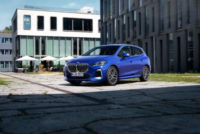 BMW sends its Christmas greetings