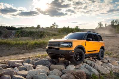 Ford becomes first firm to make parts from 100% recycled plastic