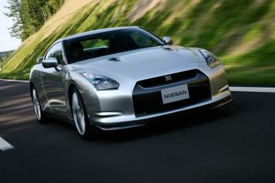 Nissan GT-R GT500 Race car to debut at Tokyo Auto Salon