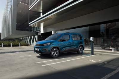 Stellantis axes combustion engines from MPV lineup in Europe