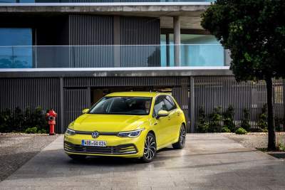 Volkswagen sees global sales hit by semiconductor shortage in 2021