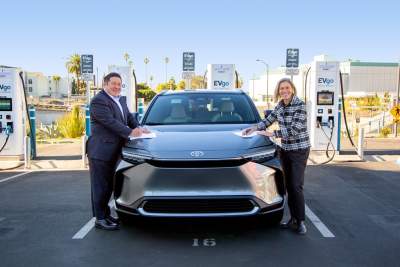 Toyota bZ4X customers in the U.S.A to get one year of free charging