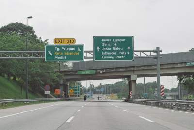 Land crossings to Malaysia to open up to all fully vaccinated travellers on 1 April