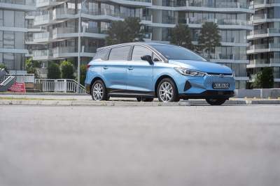 You'll be seeing a lot more BYD e6s on the road soon