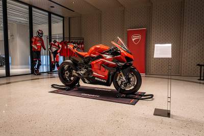 Ducati Singapore showcases the new Superleggera V4