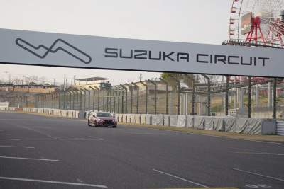 Upcoming Honda Civic Type R sets lap record at Suzuka Circuit