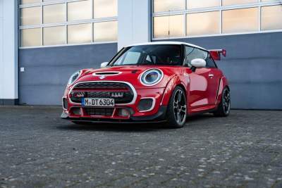 MINI JCW returns to the Nurburgring 24 hour race
