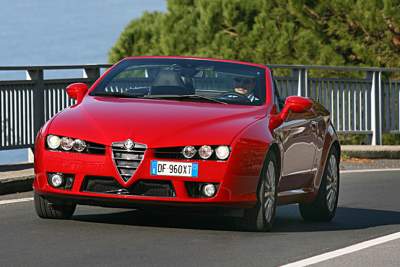 The new 200 bhp Alfa Romeo Spider 2.4 JTDM