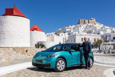 First electric cars reach private customers on Astypalea