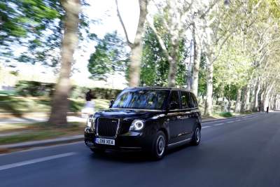 LEVC celebrates sale of 5,000th TX in London