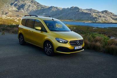 Mercedes-Benz debuts all new premium small van, the T-Class