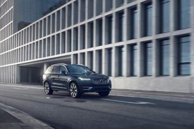 Volvo Cars takes minority stake in carwow