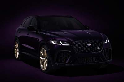 Jaguar unveils the F-PACE SVR Edition 1988