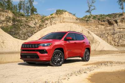 2022 Jeep Compass scores at IIHS safety tests