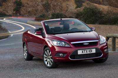 Afford a topless Ford Focus Coupe-Cabriolet babe