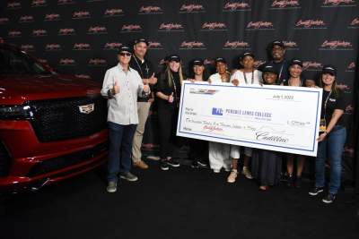 First Cadillac Escalade-V sold at auction for $702,000; proceeds to go to historically black college in U.S.A