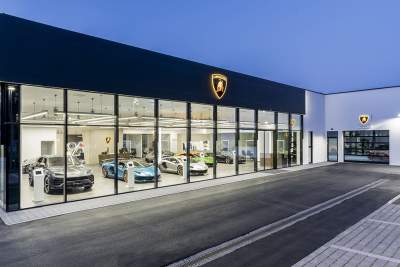 Lamborghini Munich debuts new concept for its latest showroom