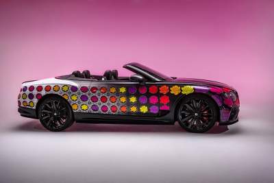 Bentley unveils a special memorabilia car inspired by Sager Legacy