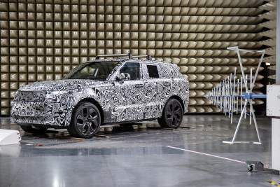 Jaguar Land Rover invests in electric future with new testing facility