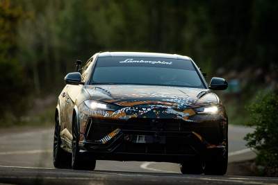 Lamborghini stuns at Pikes Peak with the Urus breaking the SUV record
