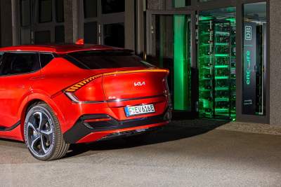 Kia creates second life battery energy storage systems from used EV batteries