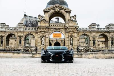 Bugatti W16 Mistral makes European debut