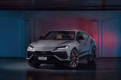 Lamborghini updates the Urus with the Urus S