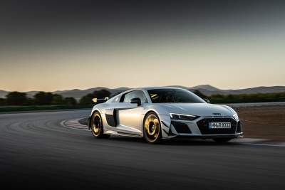 Audi unveils the limited edition R8 Coupe V10 GT RWD