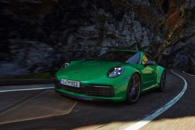 Porsche adds the purist 911 Carrera T model to the lineup