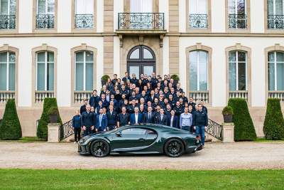 Bugatti celebrates the 400th Chiron ever made