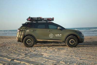 Kia donates a customised Sportage to Sea Turtle Inc.