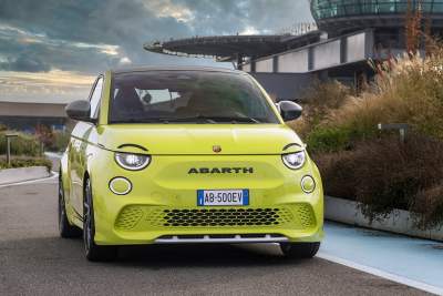 Abarth enters the electric era with the new Abarth 500e
