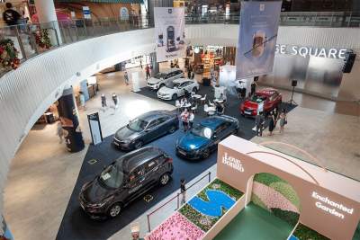 Buying pre-owned, leasing, or even selling your car: One-stop solutions have arrived at the Sime Darby Motors x Sgcarmart Roadshow at Waterway Point