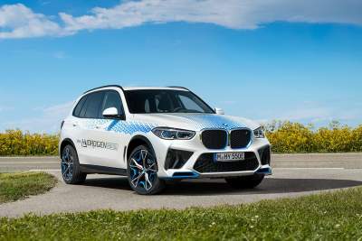BMW starts production of the BMW iX5 Hydrogen