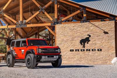 Ford to open Bronco Raptor Off-Roadeo School