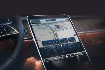 Mercedes-Benz rolls out over-the-air update for MBUX