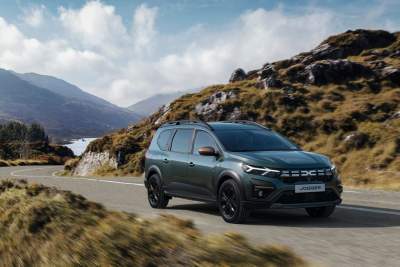 Dacia makes in-car camping easy with the Jogger