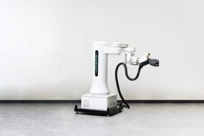 Hyundai reveals new automatic charging robot for electric vehicles