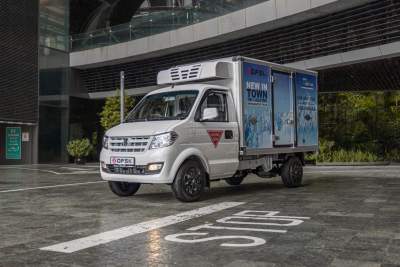DFSK EC31 Refrigerator Truck arrives in Singapore