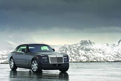 Rolls Royce Phantom Coupe unveiled in China