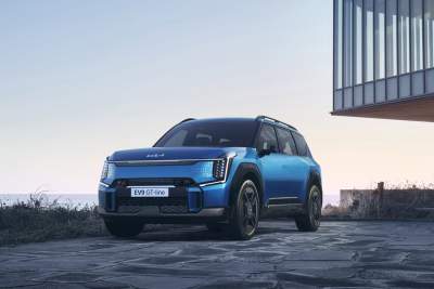 Kia EV9 flagship electric SUV officially unveiled, will reach Singapore in 'early 2024'