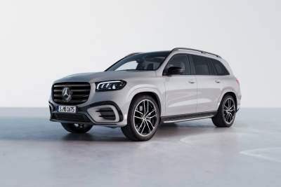 Mercedes-Benz updates the GLS SUV