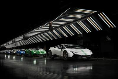 Lamborghini marks anniversary with more Huracans
