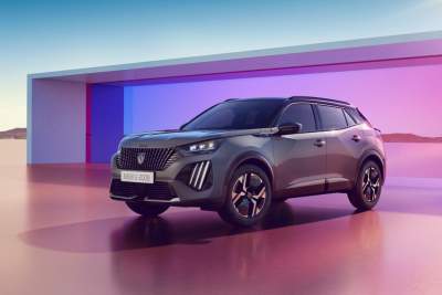 Peugeot updates the 2008 crossover with a bold new grille