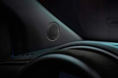 Harman reveals more details of the JBL sound system in the Abarth 500e