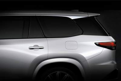 Lexus to add new TX model into its lineup