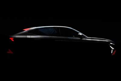 Renault to reveal new Rafale flagship coupe SUV
