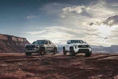 Toyota unveils new 2024 Tacoma pickup