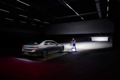 BMW gets new light channel to test head lights