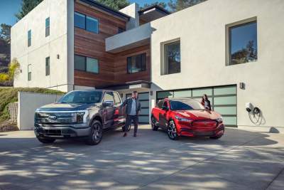 Ford EV customers gain access to Tesla Supercharging network
